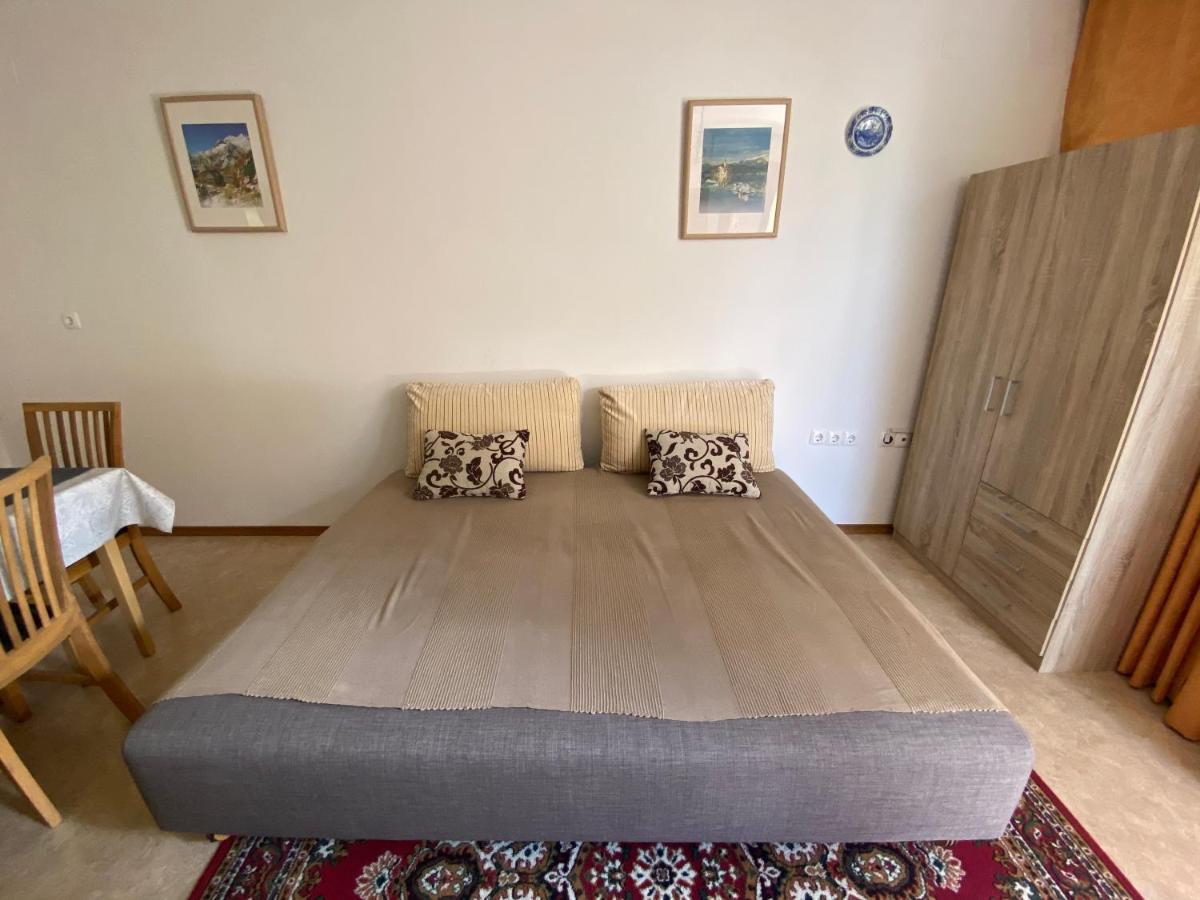 Bakel Gerard Apartment Bled